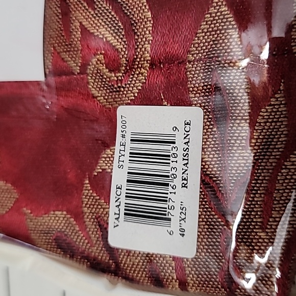 Quintessence Valance 1 Panel 40" x 25" Renaissance #2 of 7 - Picture 3 of 11